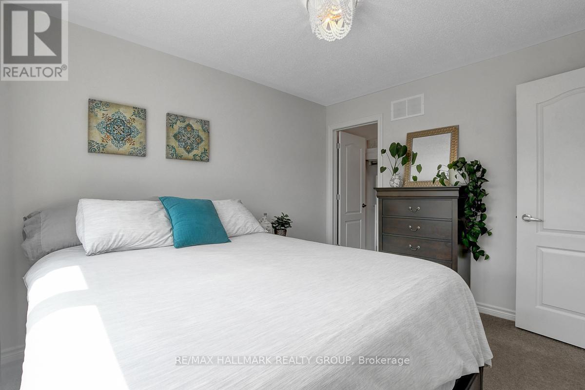 14 Darvoy Mews, Ottawa, ON - Indoor Photo Showing Bedroom