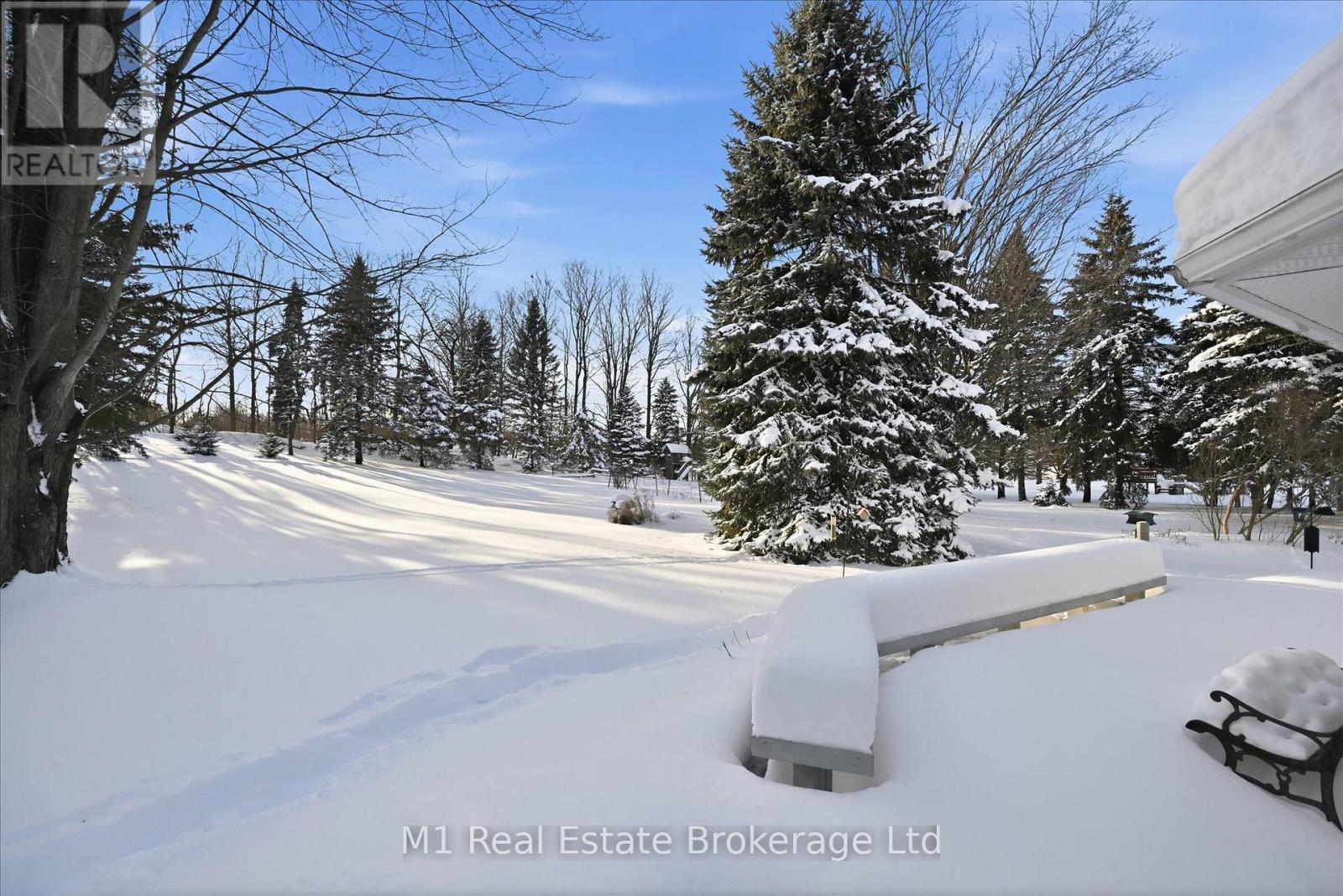 28 Weneil Drive, Hamilton (Freelton), ON - Outdoor With View