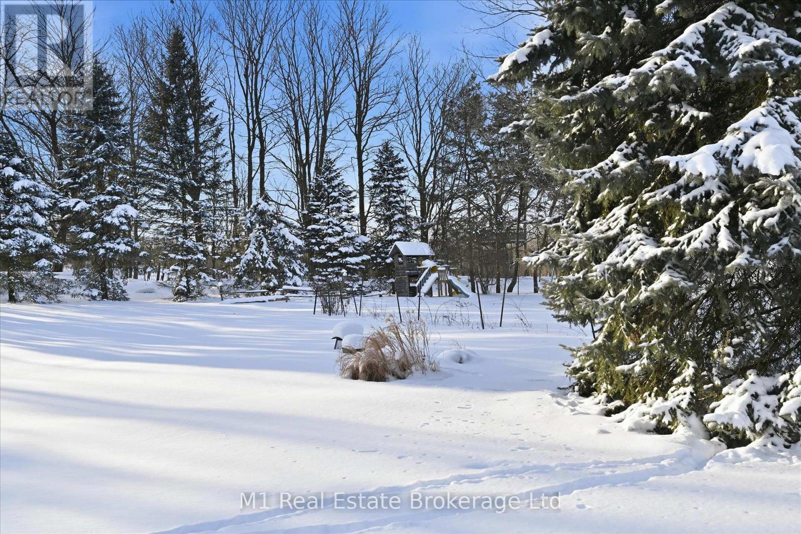 28 Weneil Drive, Hamilton (Freelton), ON - Outdoor With View