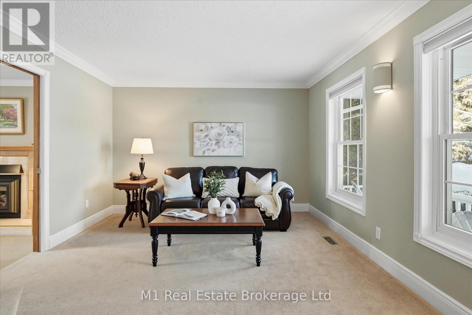 28 Weneil Drive, Hamilton (Freelton), ON - Indoor Photo Showing Living Room With Fireplace