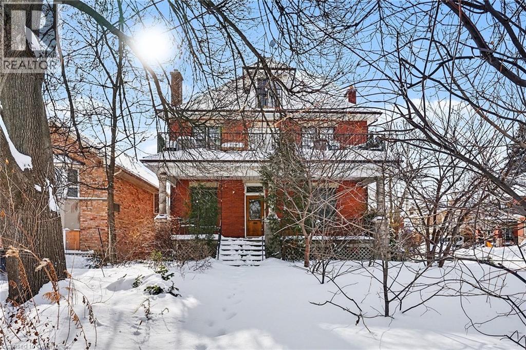 1316 E King Street E, Hamilton, ON - Outdoor