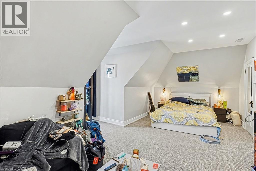 1316 E King Street E, Hamilton, ON - Indoor