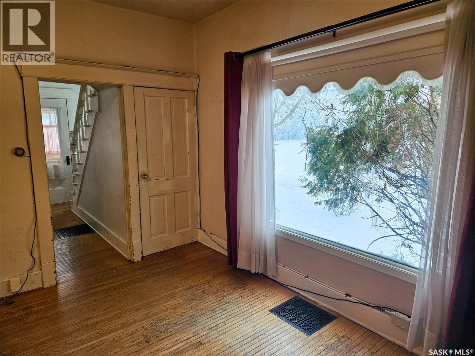 404 Brownlee Street, Herbert, SK - Indoor Photo Showing Other Room