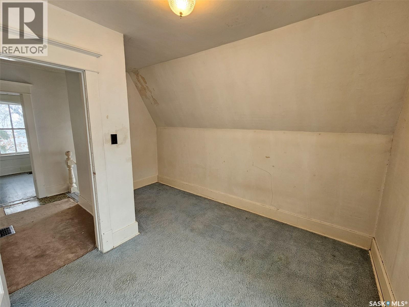 404 Brownlee Street, Herbert, SK - Indoor Photo Showing Other Room