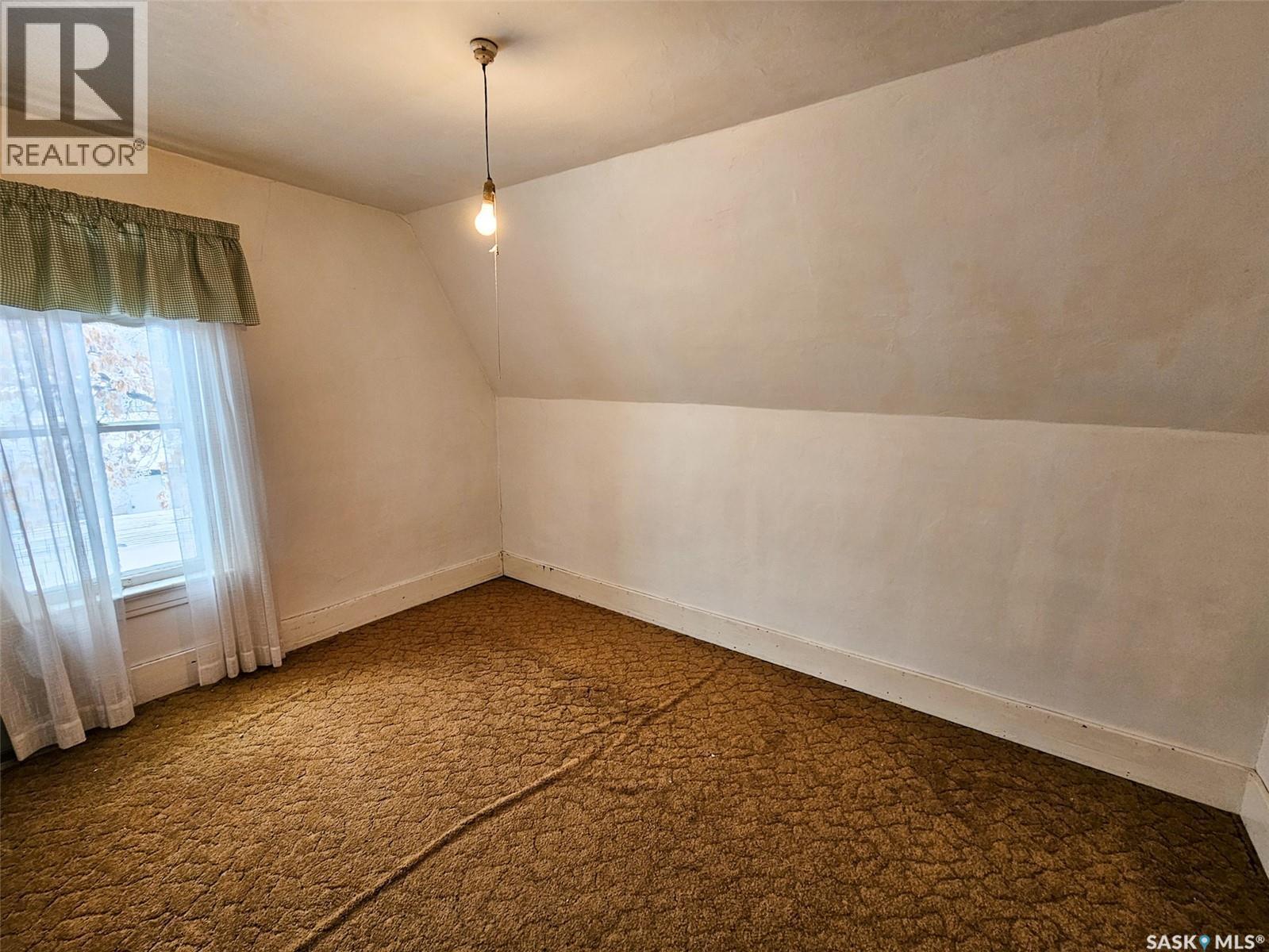 404 Brownlee Street, Herbert, SK - Indoor Photo Showing Other Room