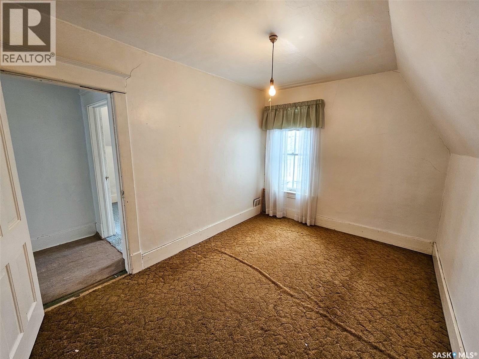 404 Brownlee Street, Herbert, SK - Indoor Photo Showing Other Room