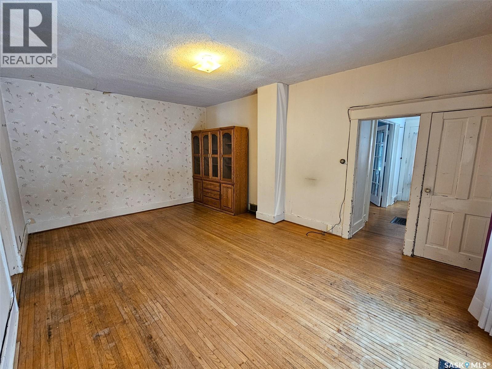 404 Brownlee Street, Herbert, SK - Indoor Photo Showing Other Room