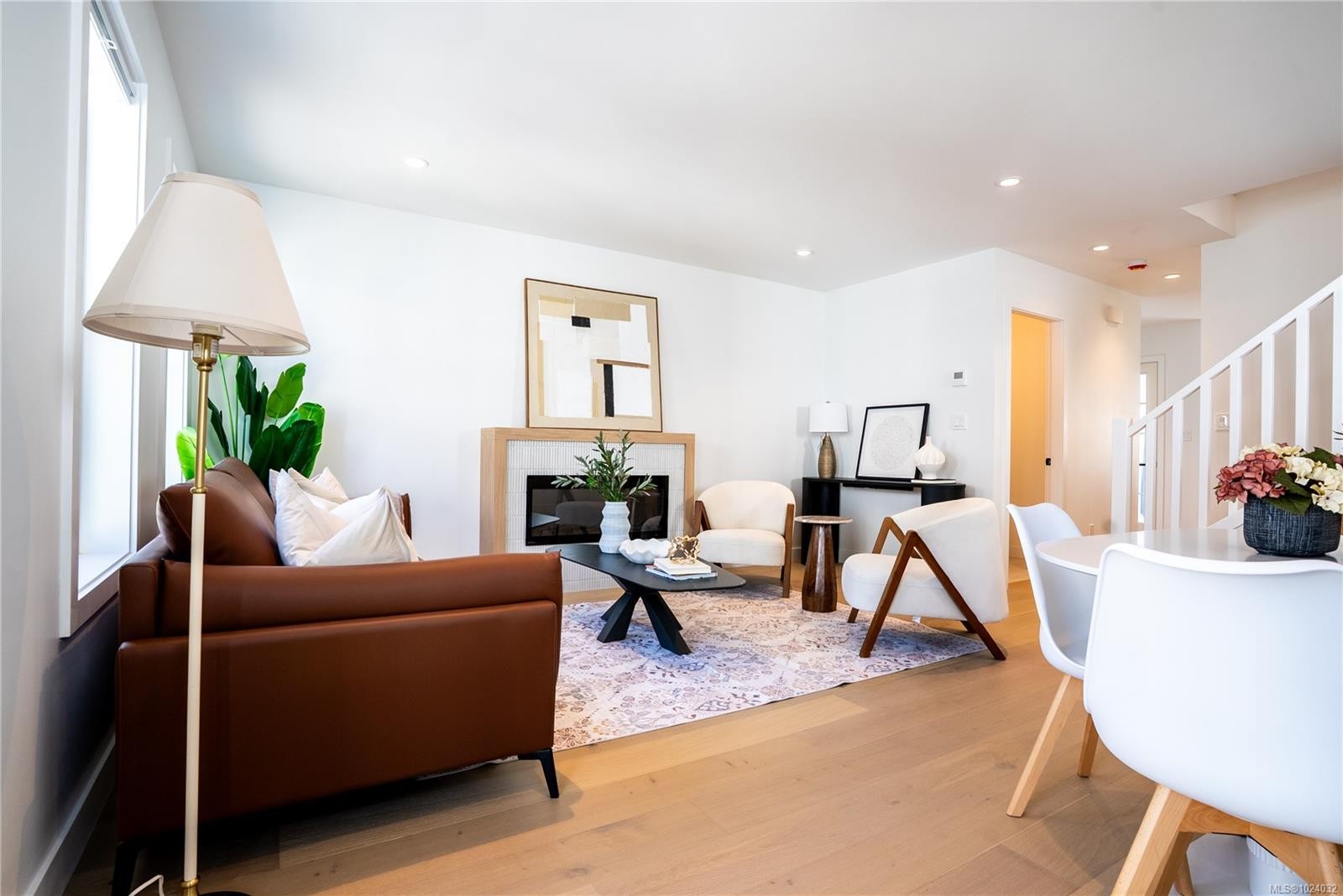 U3-3907 Cedar Hill Rd, Saanich, BC