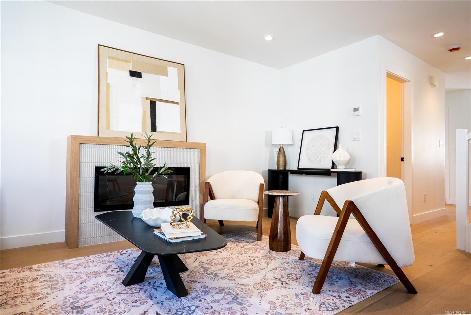 U5-3907 Cedar Hill Rd, Saanich, BC