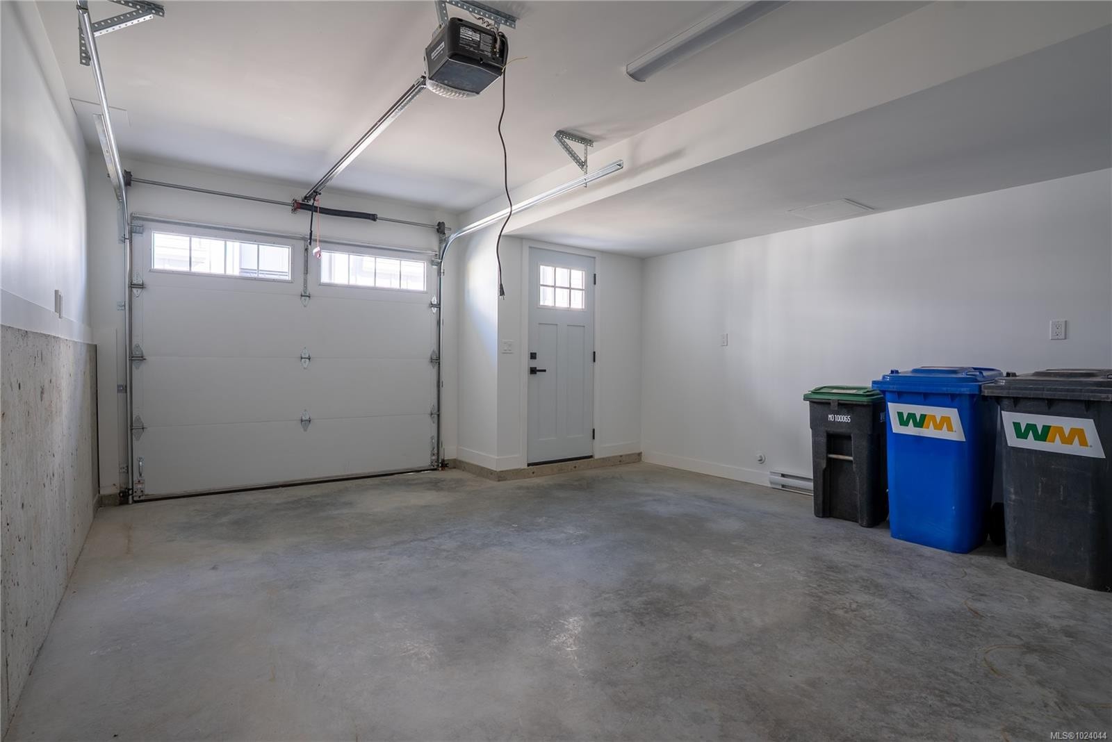 U5-3907 Cedar Hill Rd, Saanich, BC