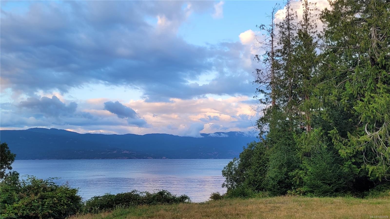 14 Spring Bay Rd, Lasqueti Island, BC