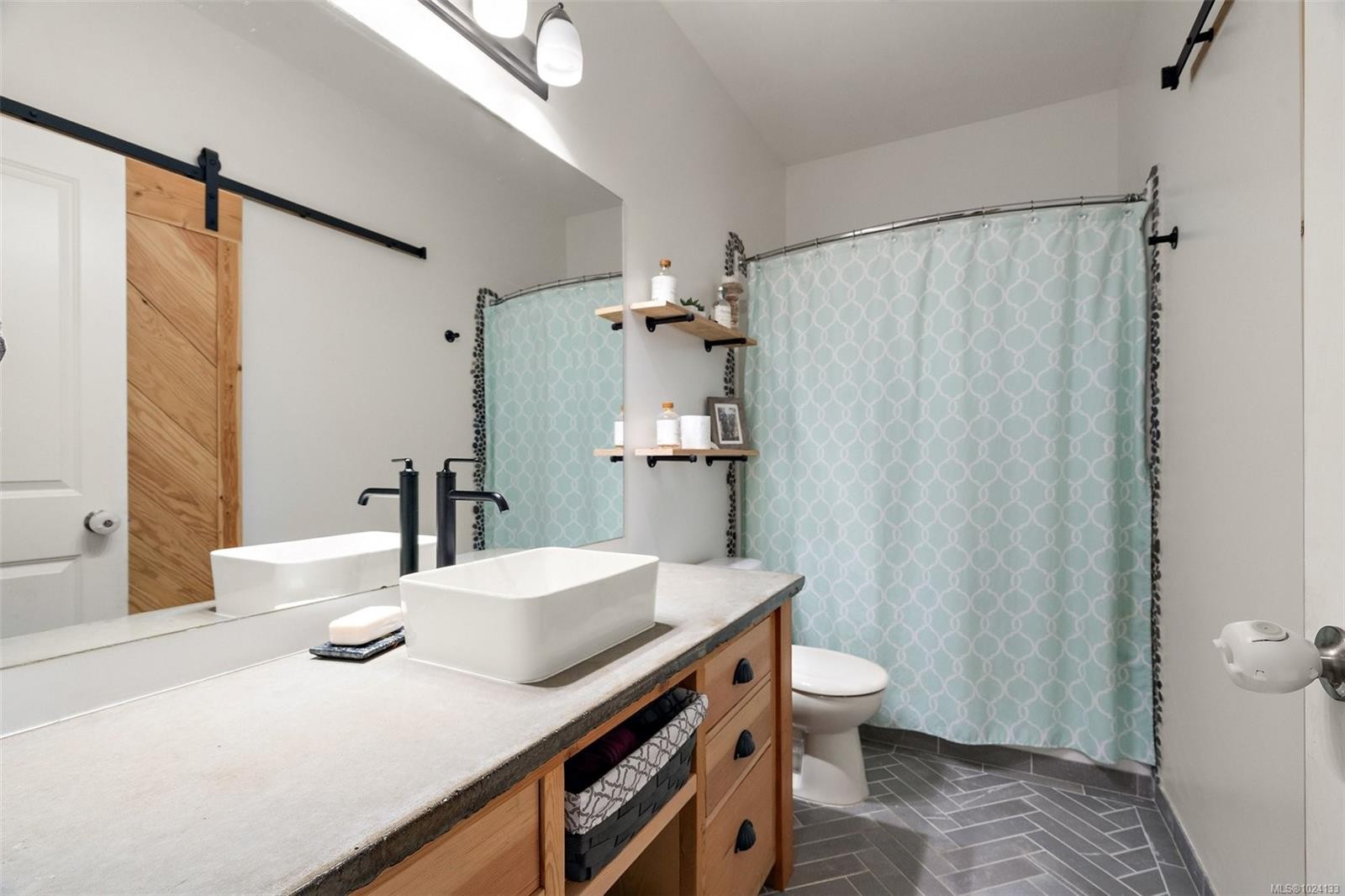 3377 Piper Rd, Langford, BC