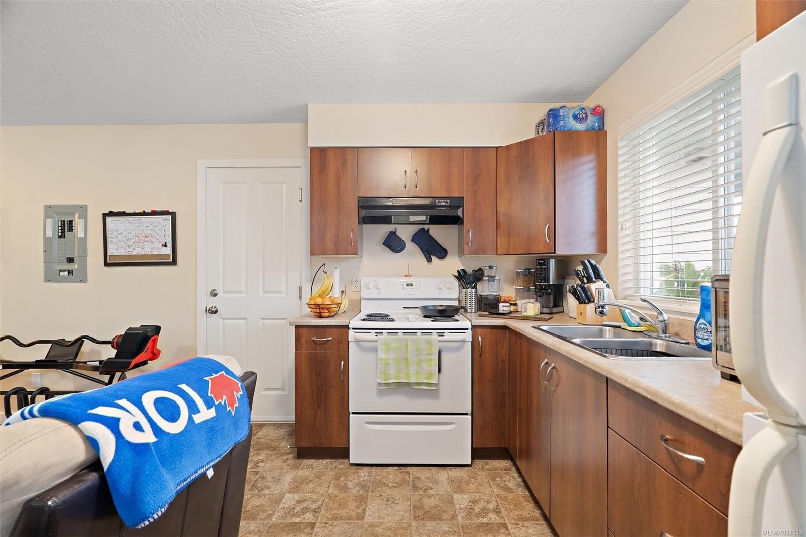 3377 Piper Rd, Langford, BC