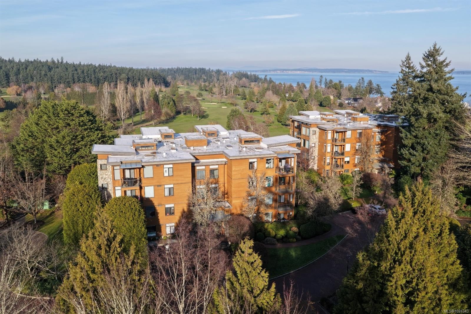 108-5329 Cordova Bay Rd, Saanich, BC - Outdoor With View