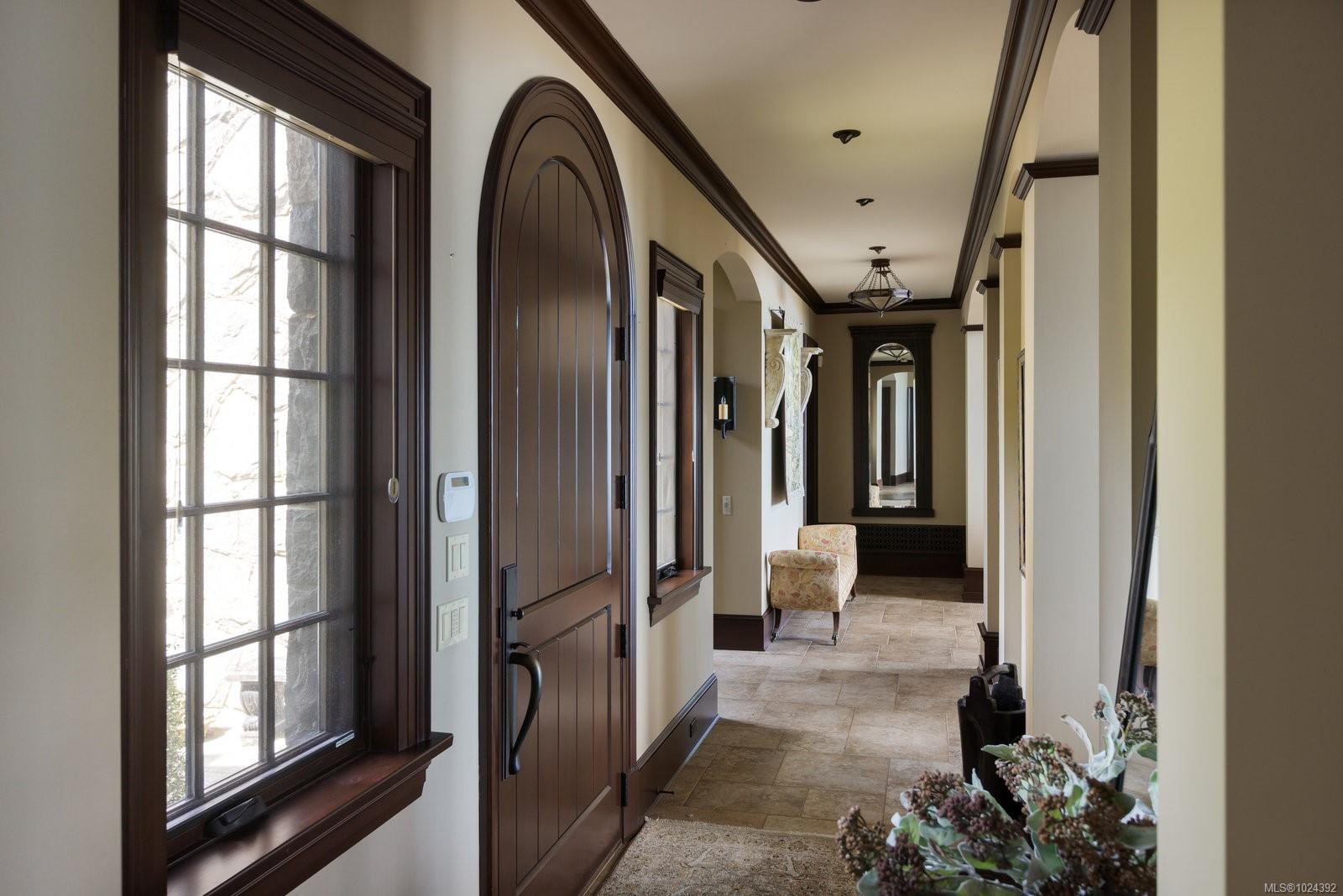 10493 Allbay Rd, Sidney, BC