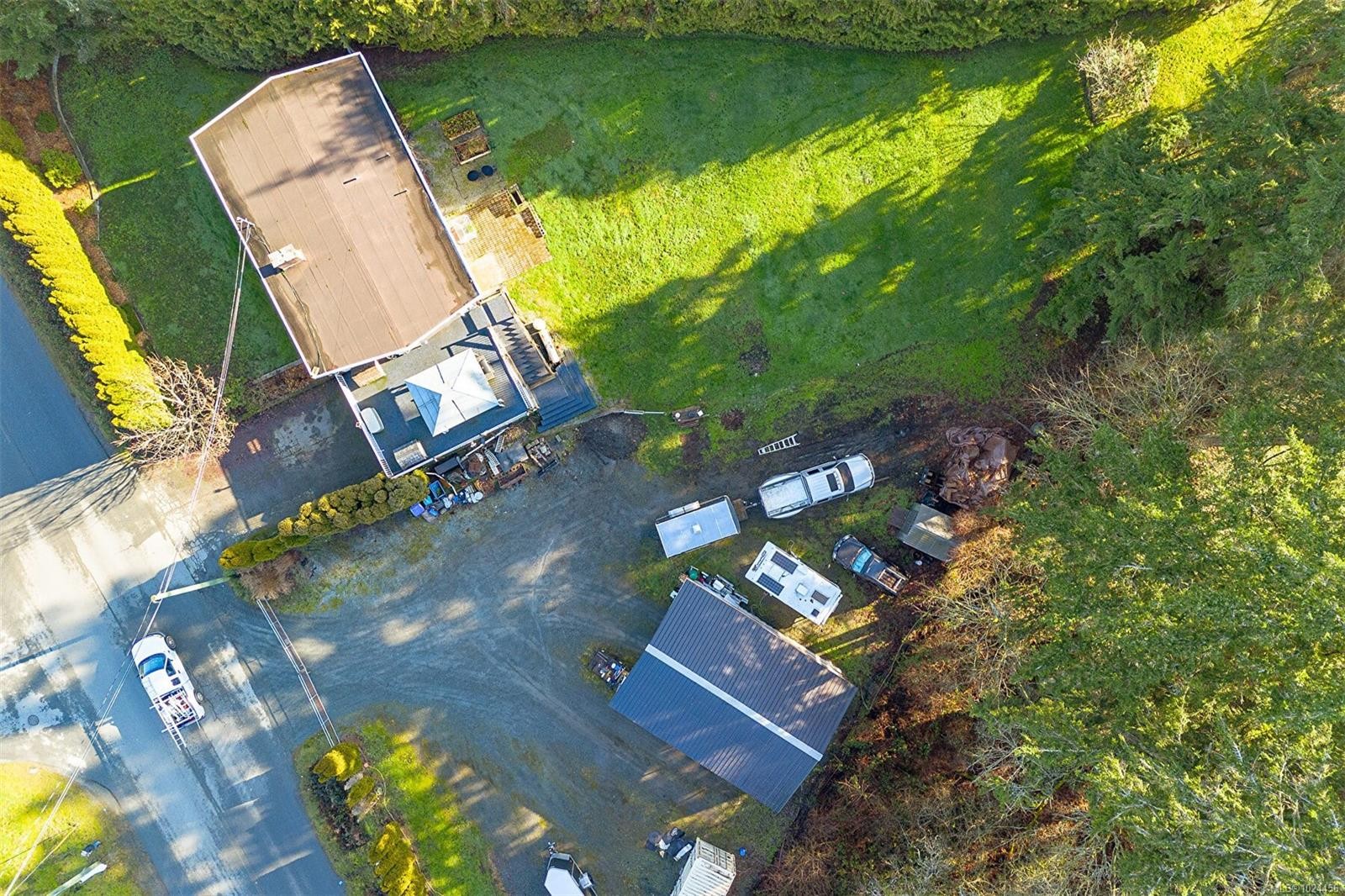 2139 Hemer Rd, Nanaimo, BC