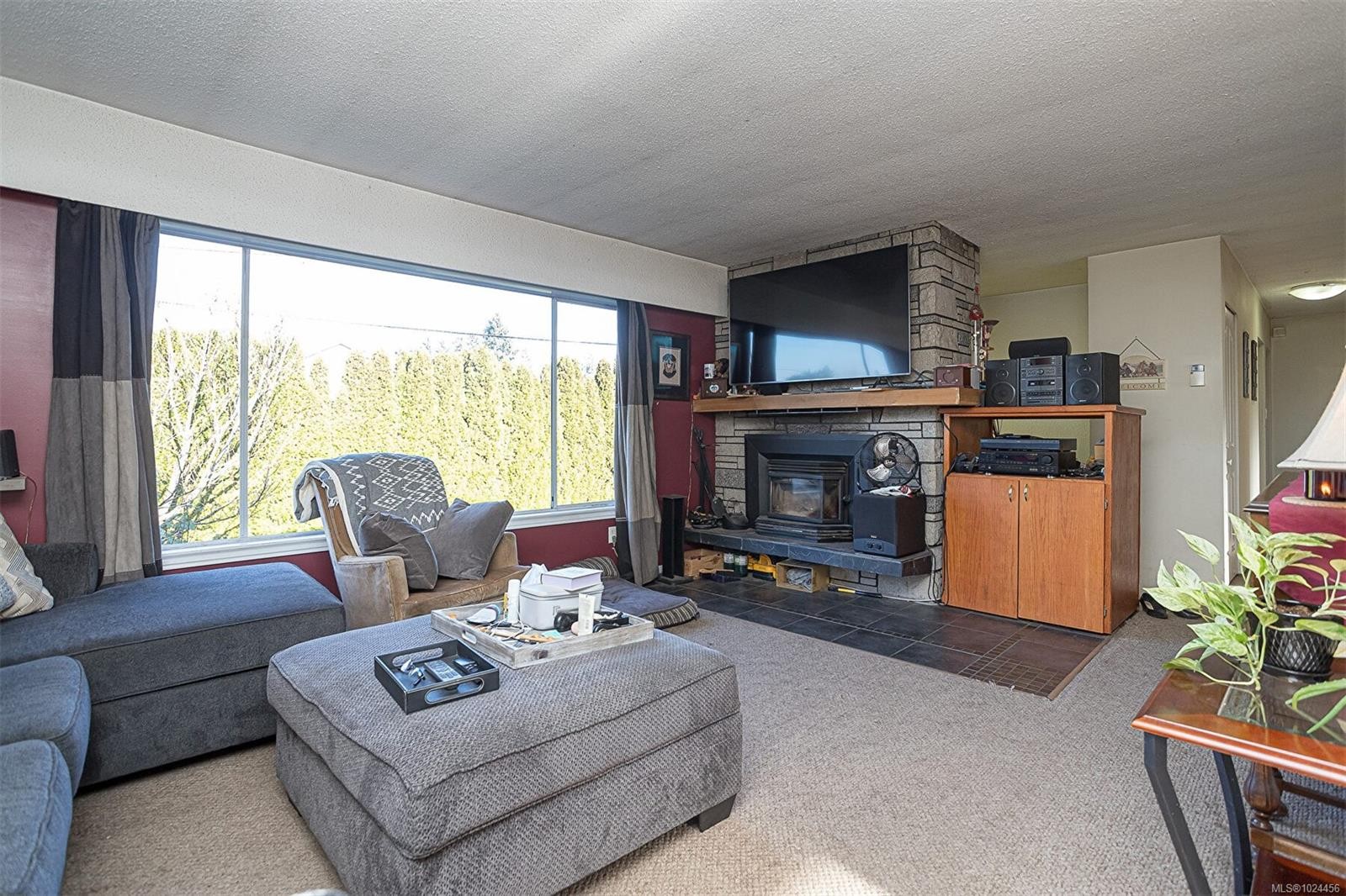 2139 Hemer Rd, Nanaimo, BC