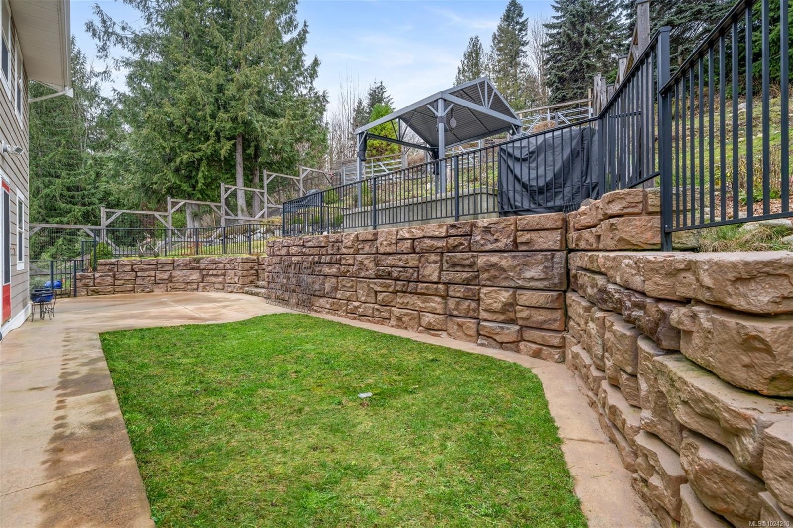 279 Castley Hts, Lake Cowichan, BC