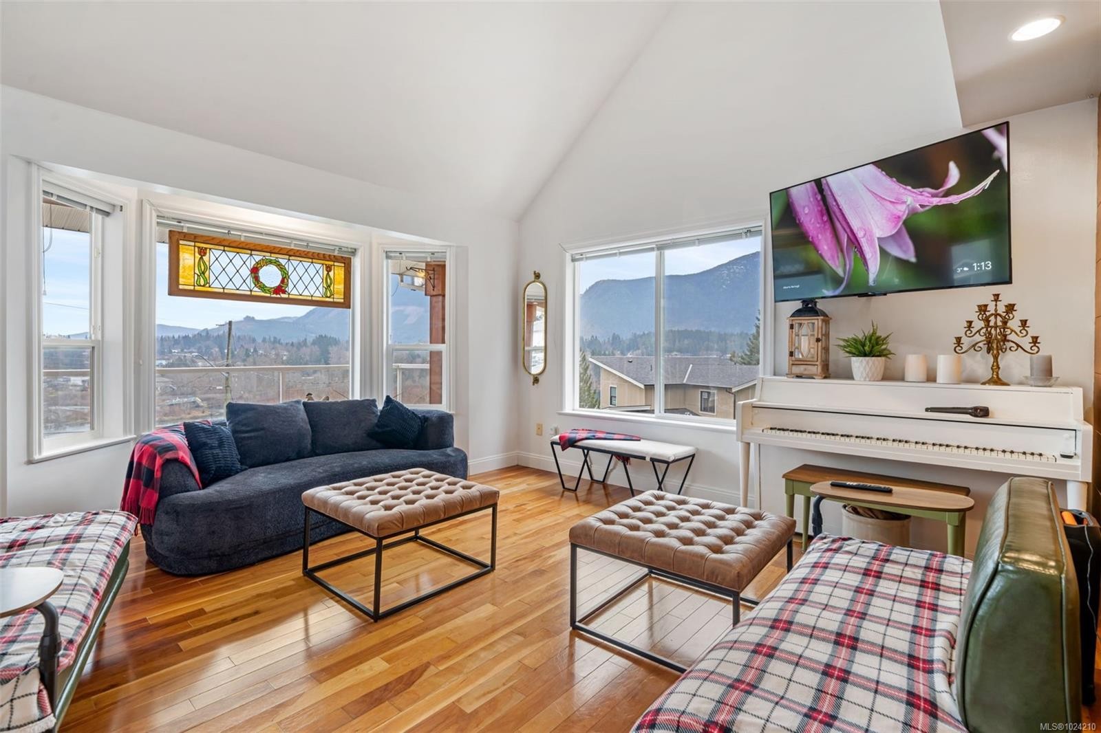 279 Castley Hts, Lake Cowichan, BC