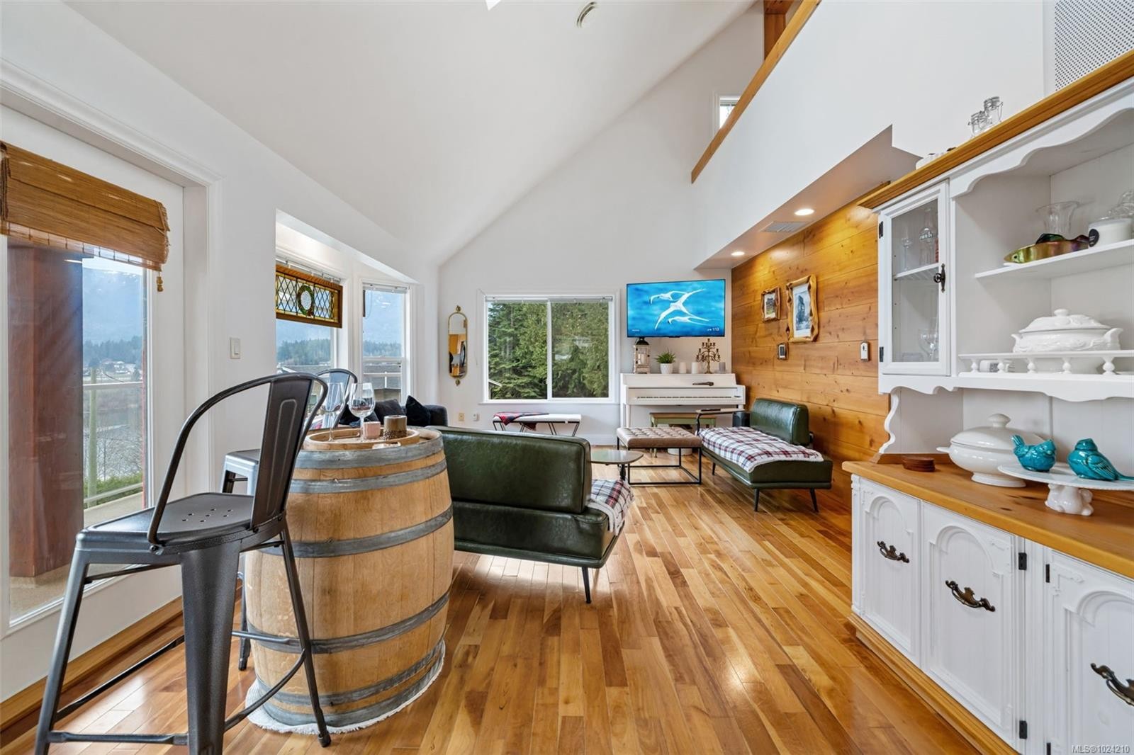 279 Castley Hts, Lake Cowichan, BC