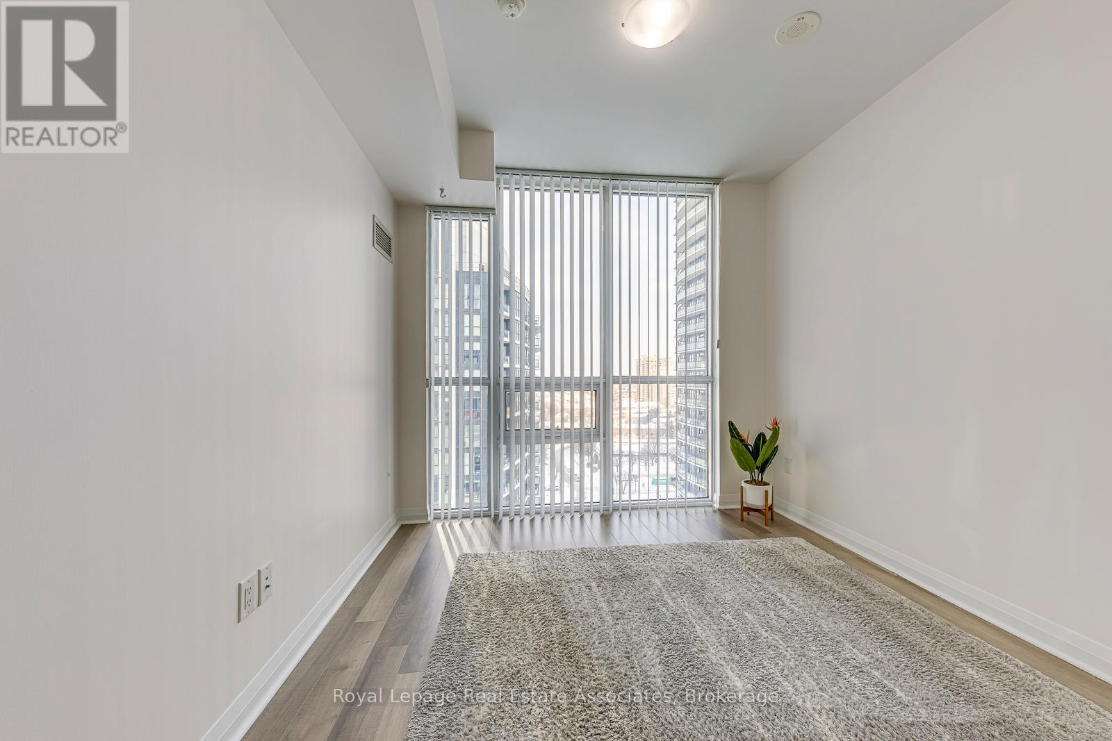 1416 - 5033 Four Springs Avenue, Mississauga, ON - Indoor Photo Showing Other Room