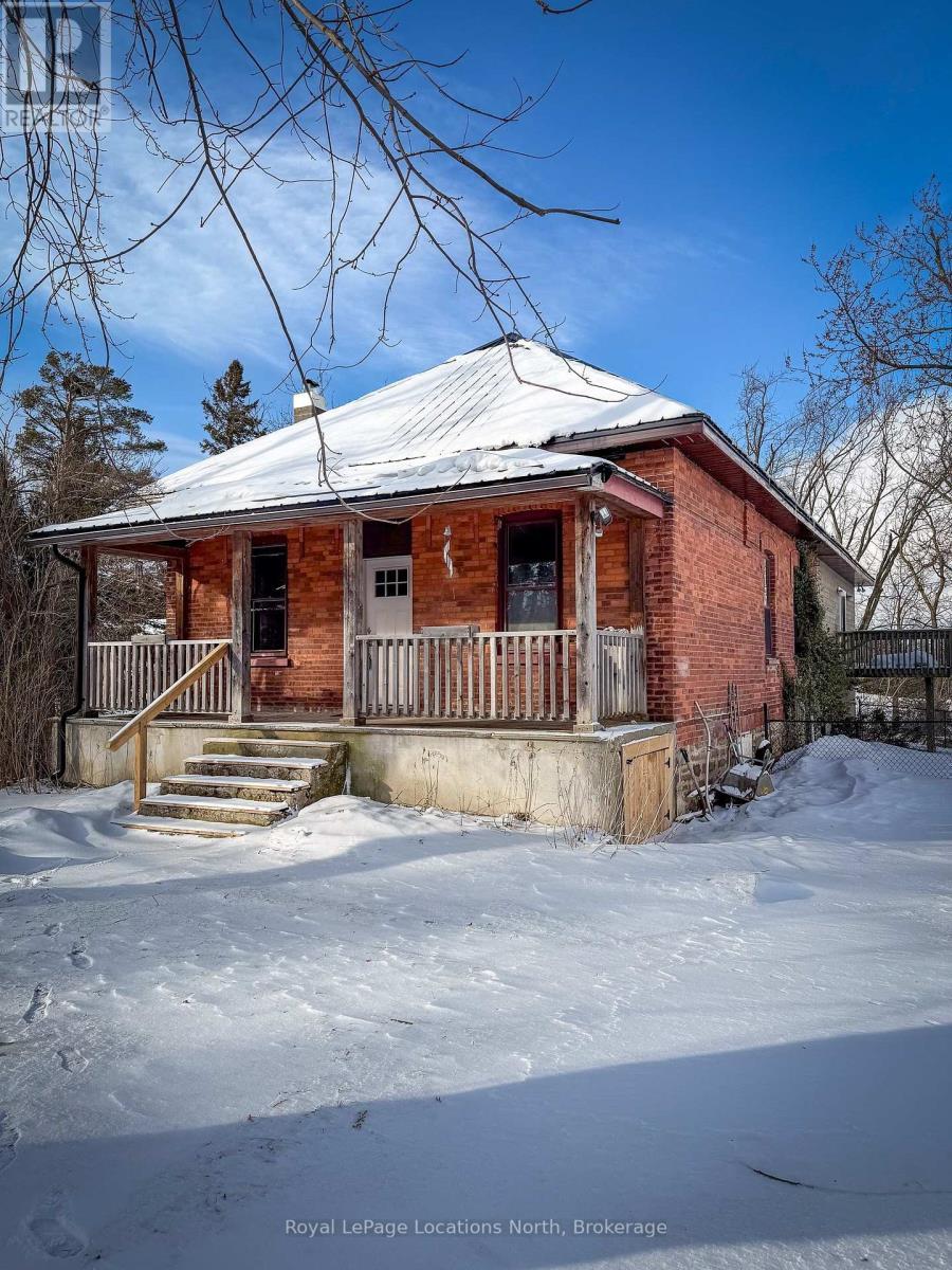 9038 County Rd 91 Road, Clearview, ON - Outdoor