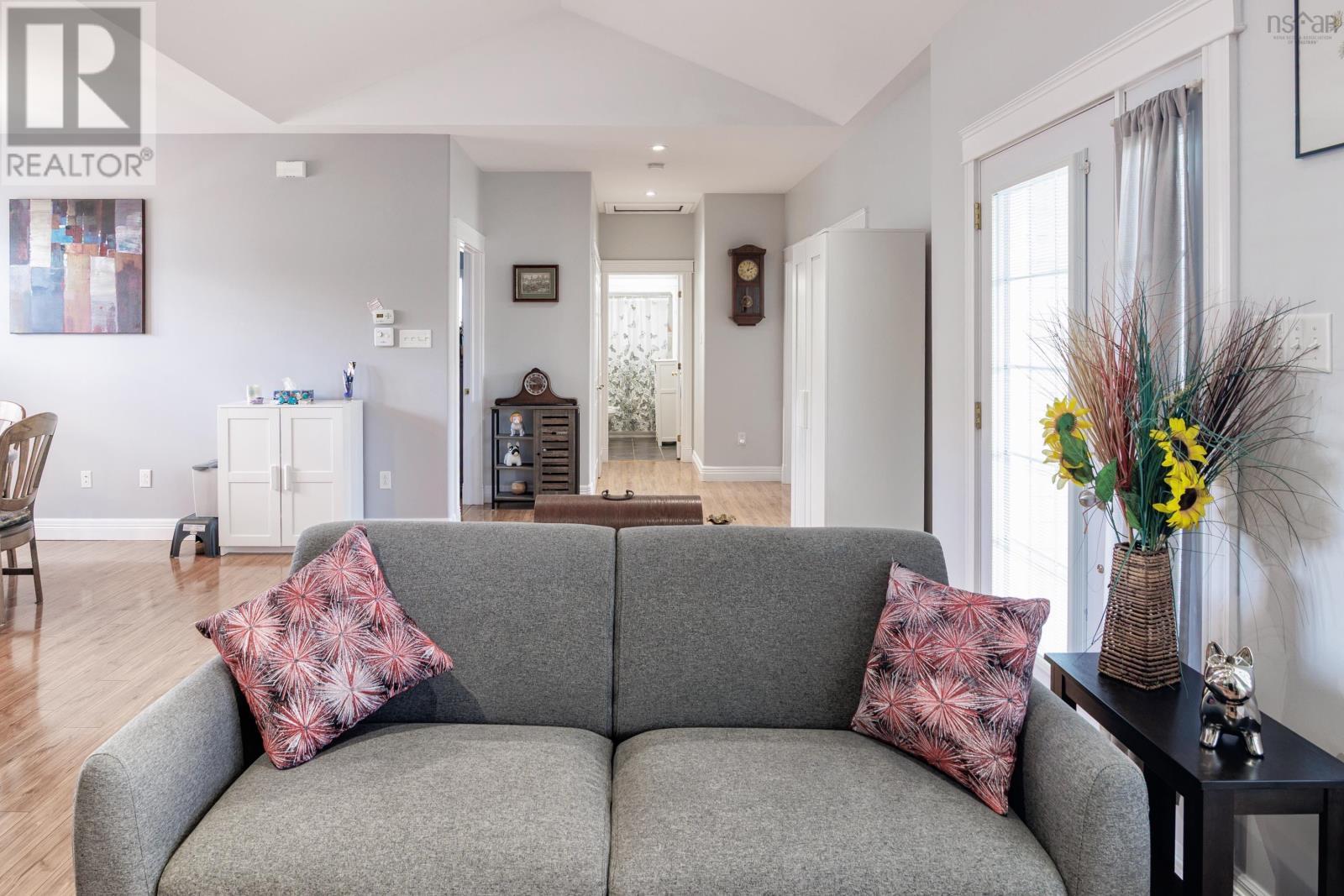 16 Corey Drive, Bible Hill, NS - Indoor Photo Showing Living Room