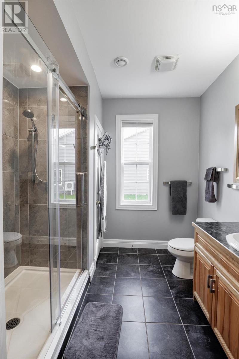 Ensuite - 16 Corey Drive, Bible Hill, NS - Indoor Photo Showing Bathroom