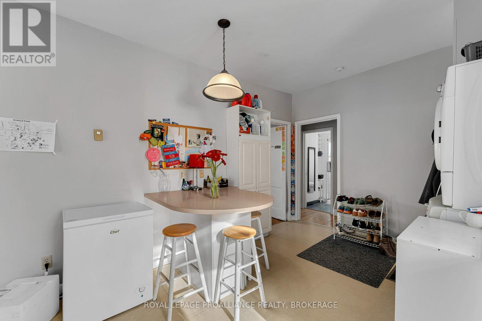 31 Beverley Street, Kingston (Central City East), ON - Indoor Photo Showing Other Room