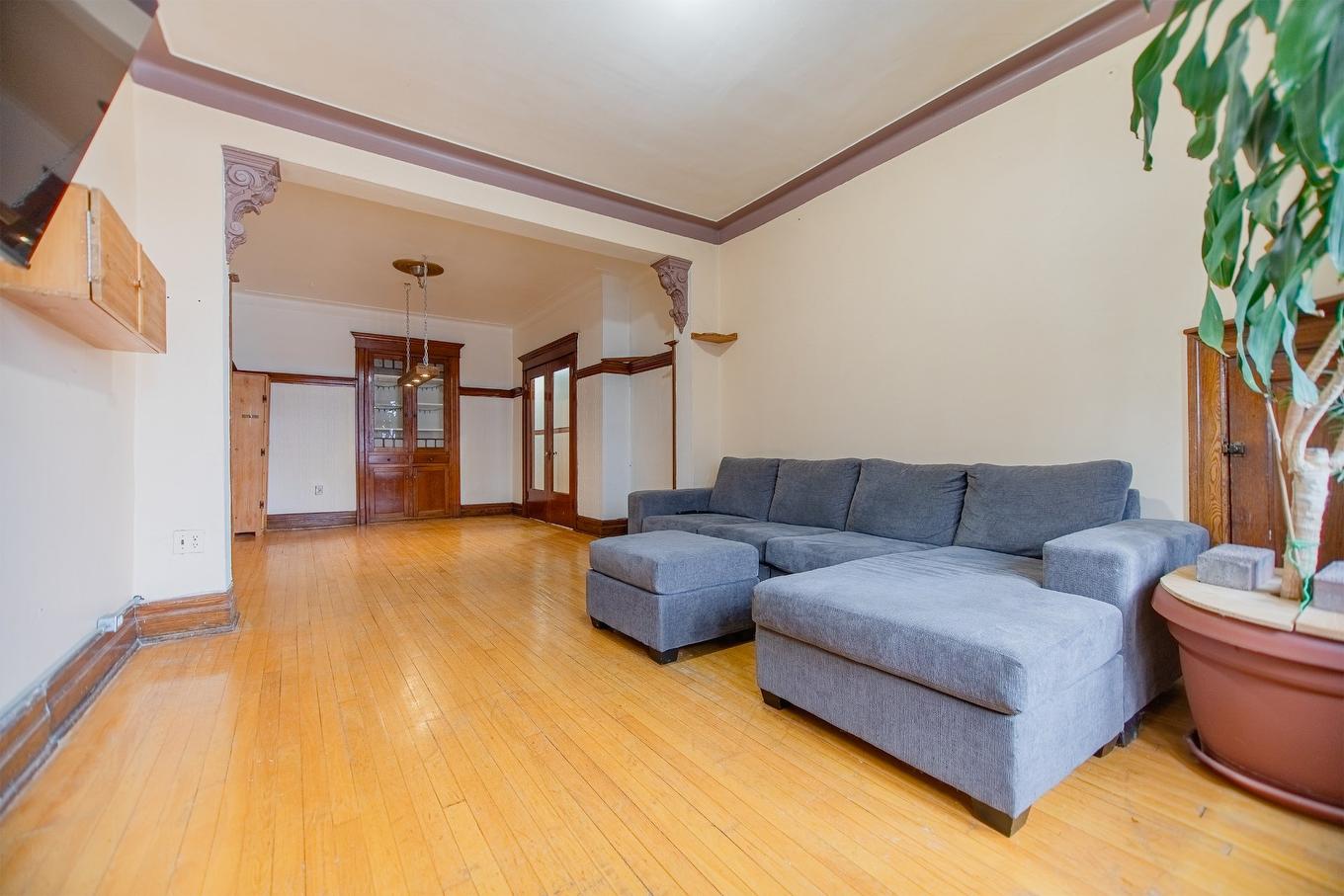 Living room - 1-519 Boul. St-Joseph E., Montréal (Le Plateau-Mont-Royal), QC - Indoor Photo Showing Living Room