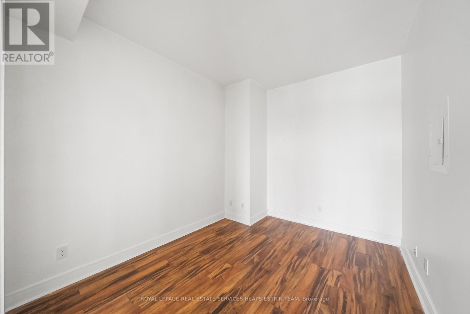 504 - 35 Brian Peck Crescent, Toronto, ON - Indoor Photo Showing Other Room
