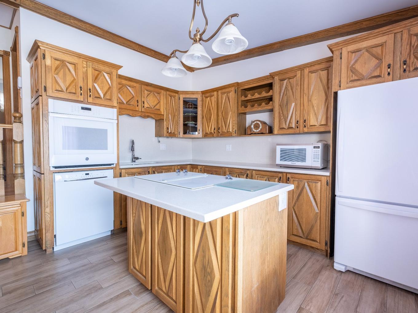 Cuisine - 656 Rue Pagé, Contrecoeur, QC - Indoor Photo Showing Kitchen