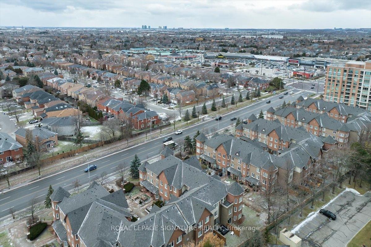 59-735 New Westminster Drive, Vaughan, ON - Outdoor With View