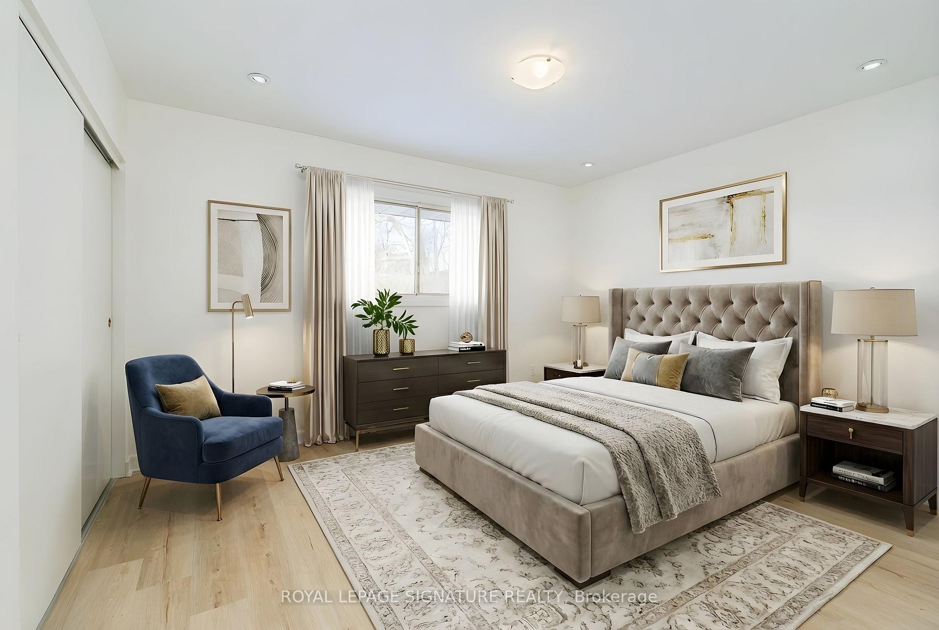 21 Prestbury Street, Toronto, ON - Indoor Photo Showing Bedroom