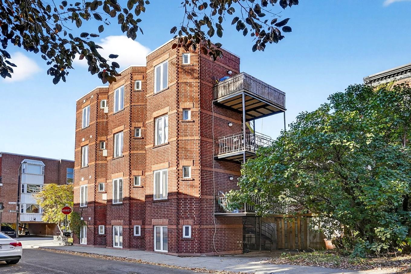 Face arrière - 1199 Rue Dorion, Montréal (Ville-Marie), QC - Outdoor