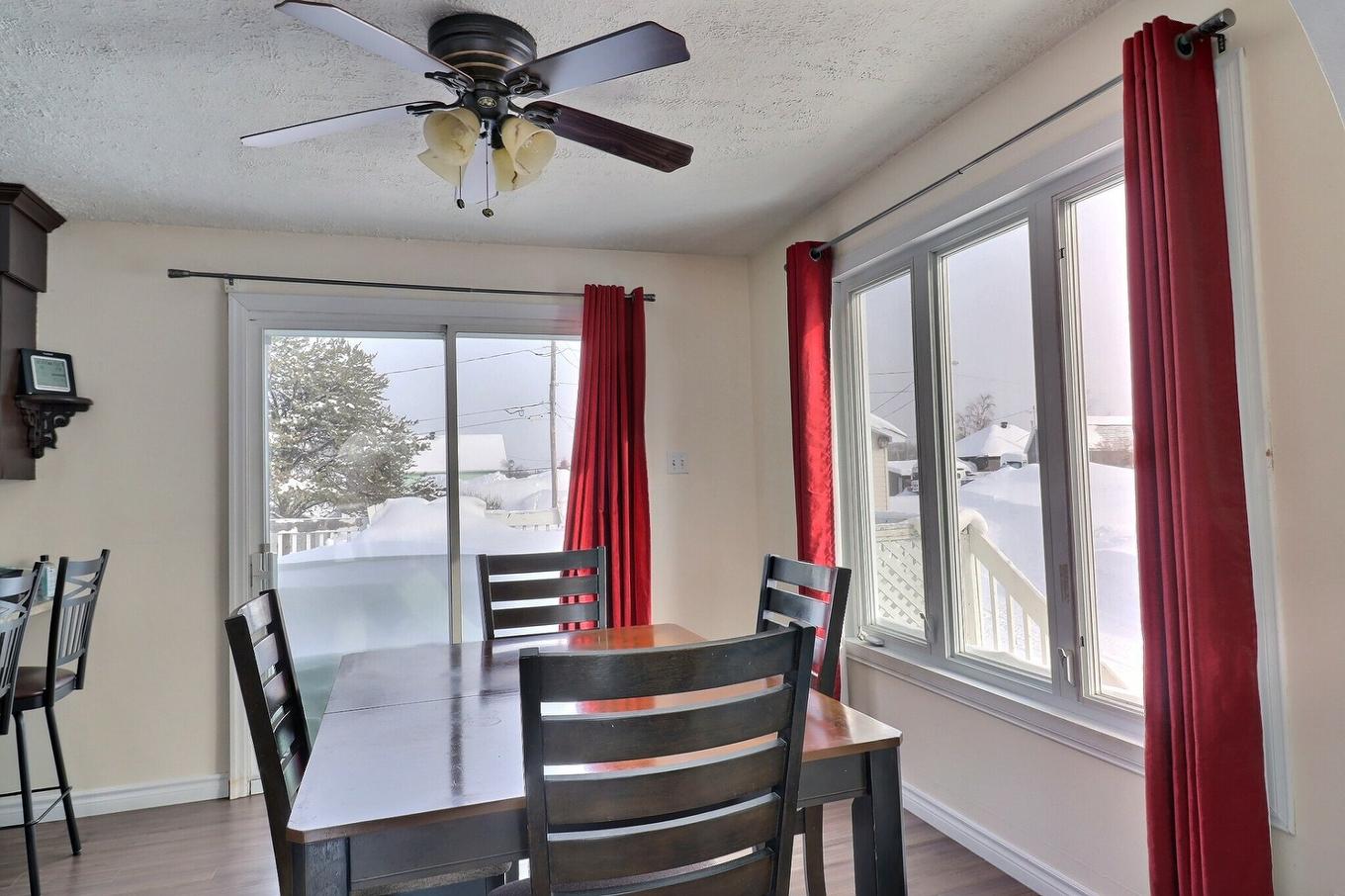 Salle à manger - 242 Av. Kirouac, Taschereau, QC - Indoor Photo Showing Dining Room