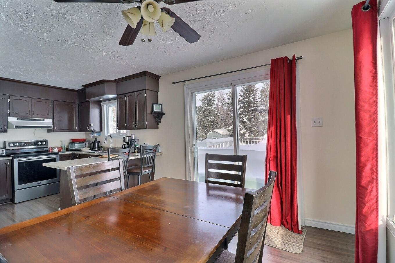 Vue d'ensemble - 242 Av. Kirouac, Taschereau, QC - Indoor