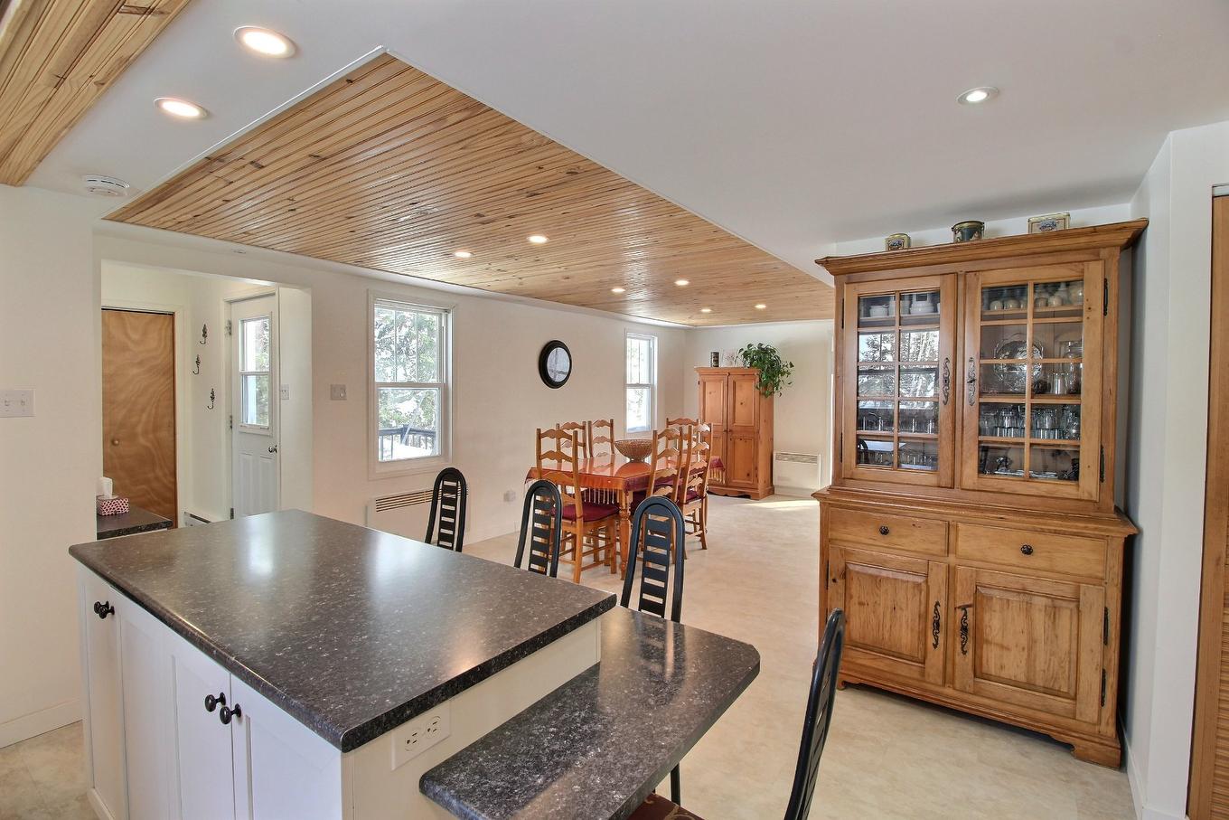 Cuisine - 3088 Ch. Plourde, Rouyn-Noranda, QC - Indoor Photo Showing Other Room