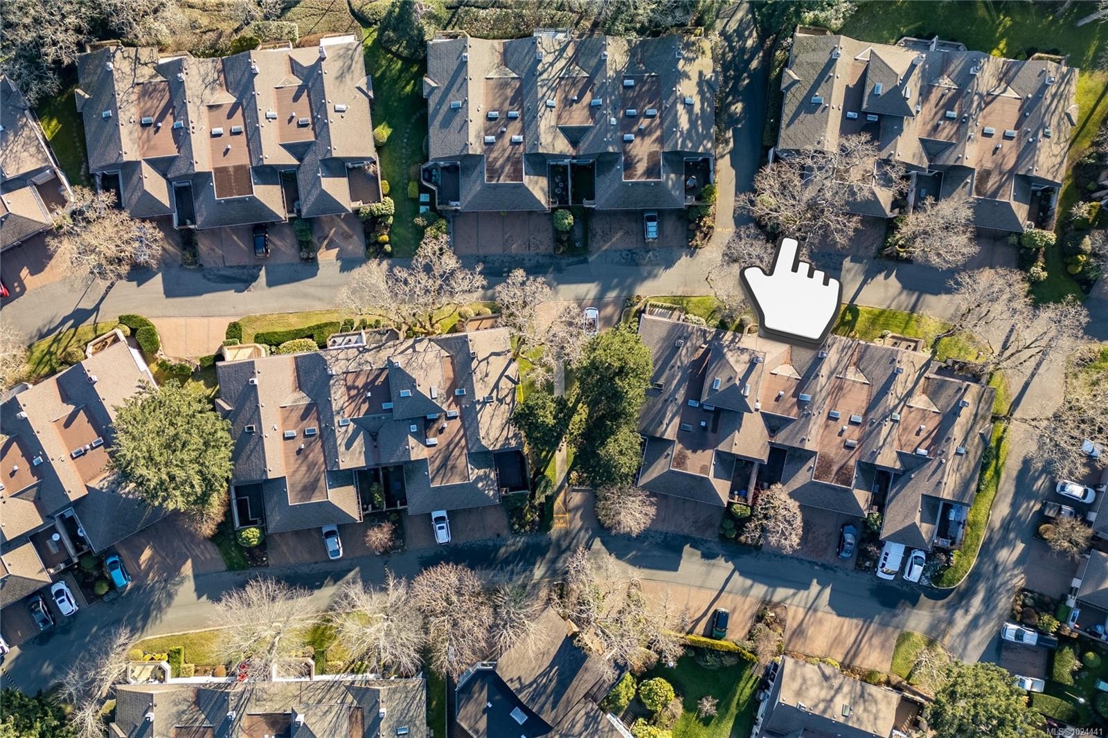 22-901 Kentwood Lane, Saanich, BC