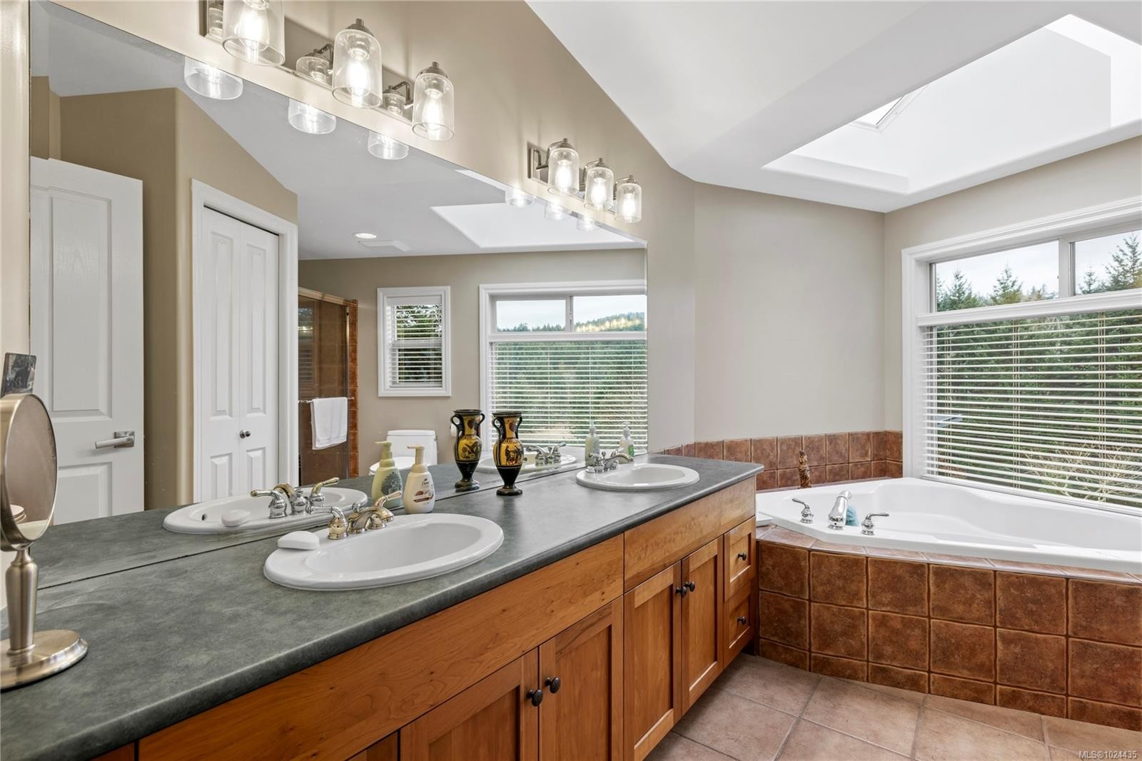 3380 Redden Rd, Nanoose Bay, BC