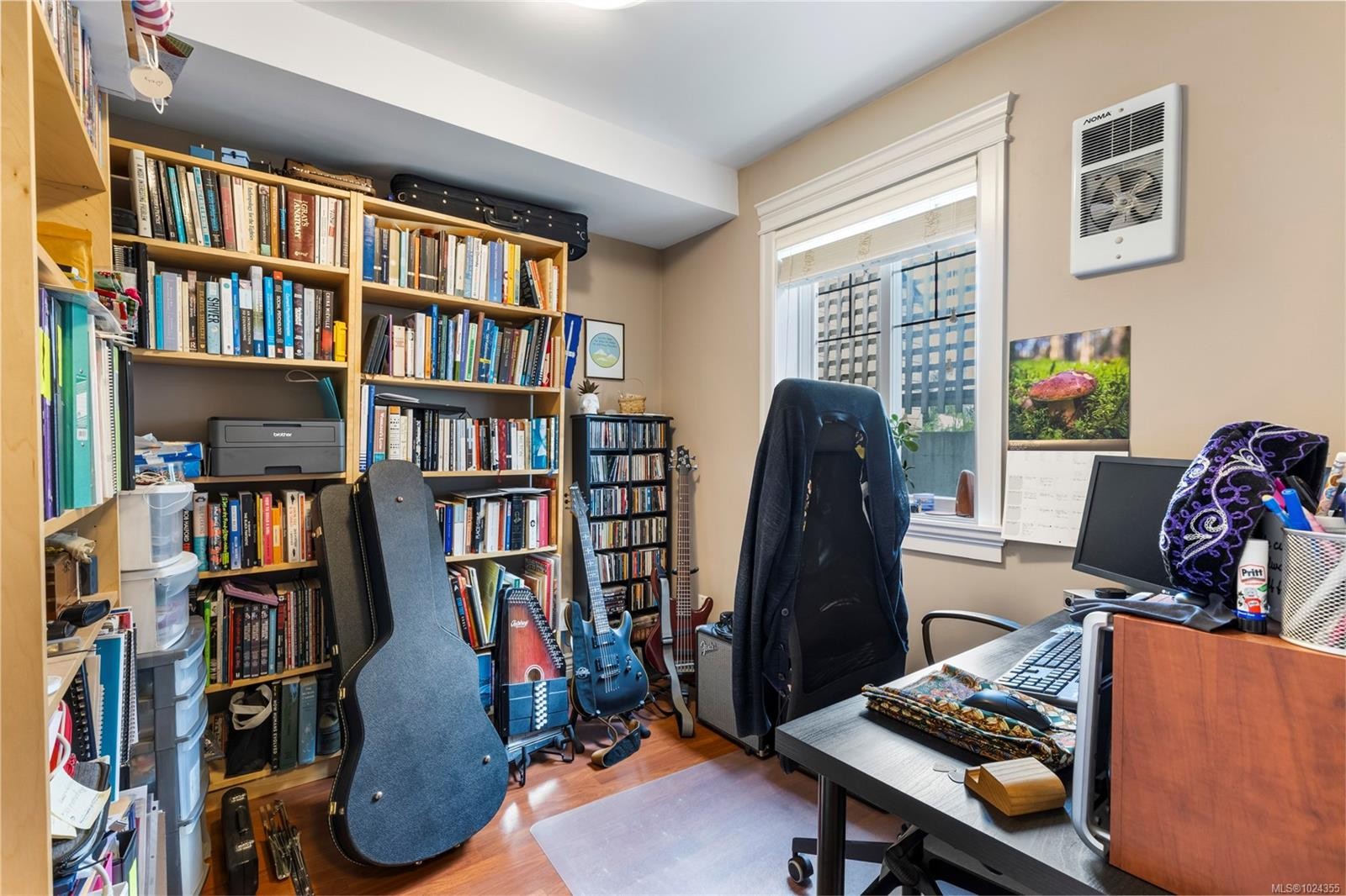 3927 Druce Lane, Saanich, BC