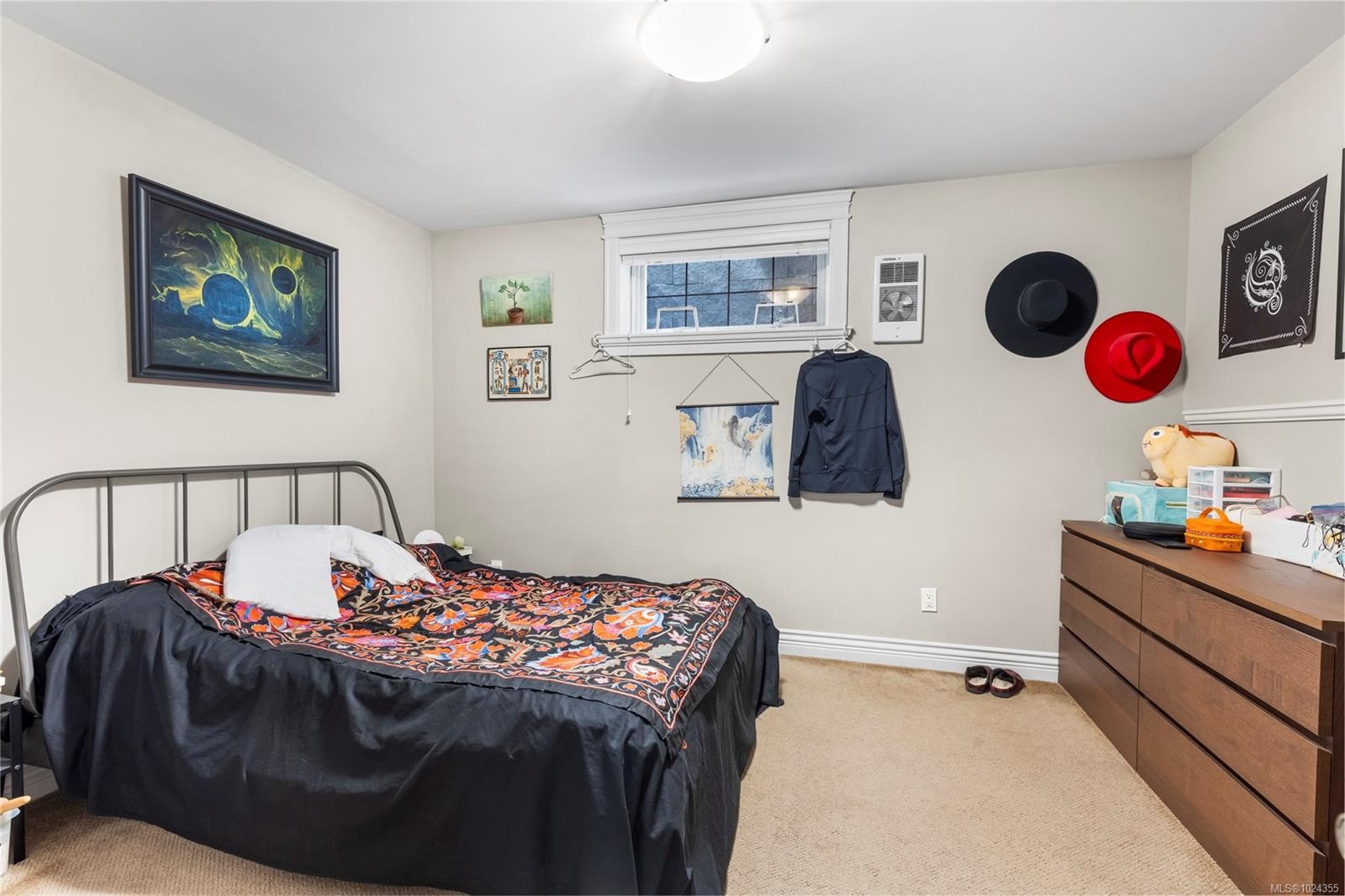 3927 Druce Lane, Saanich, BC