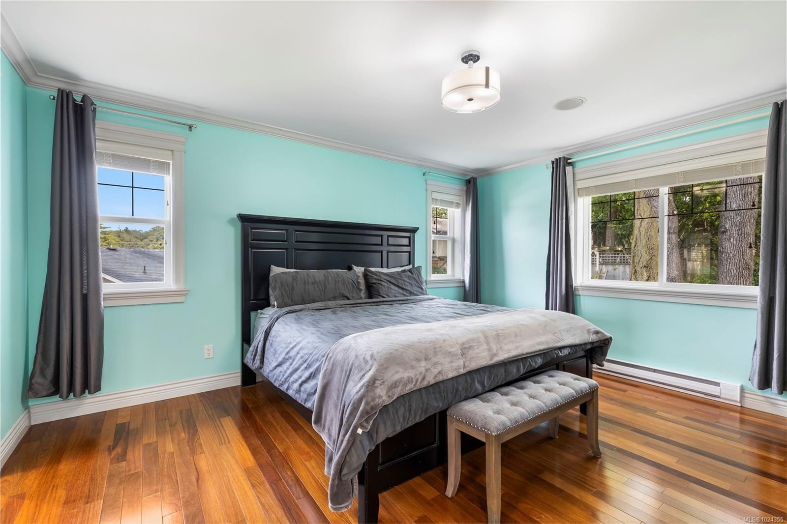 3927 Druce Lane, Saanich, BC