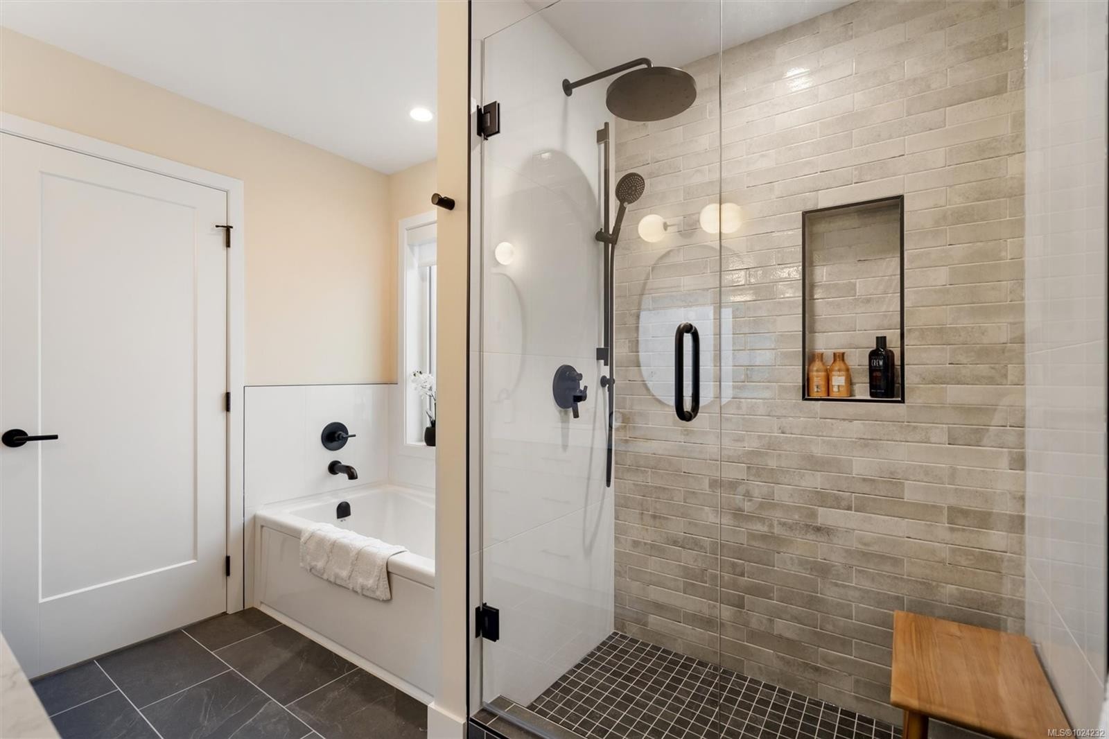 18-3921 Olympian Way, Colwood, BC