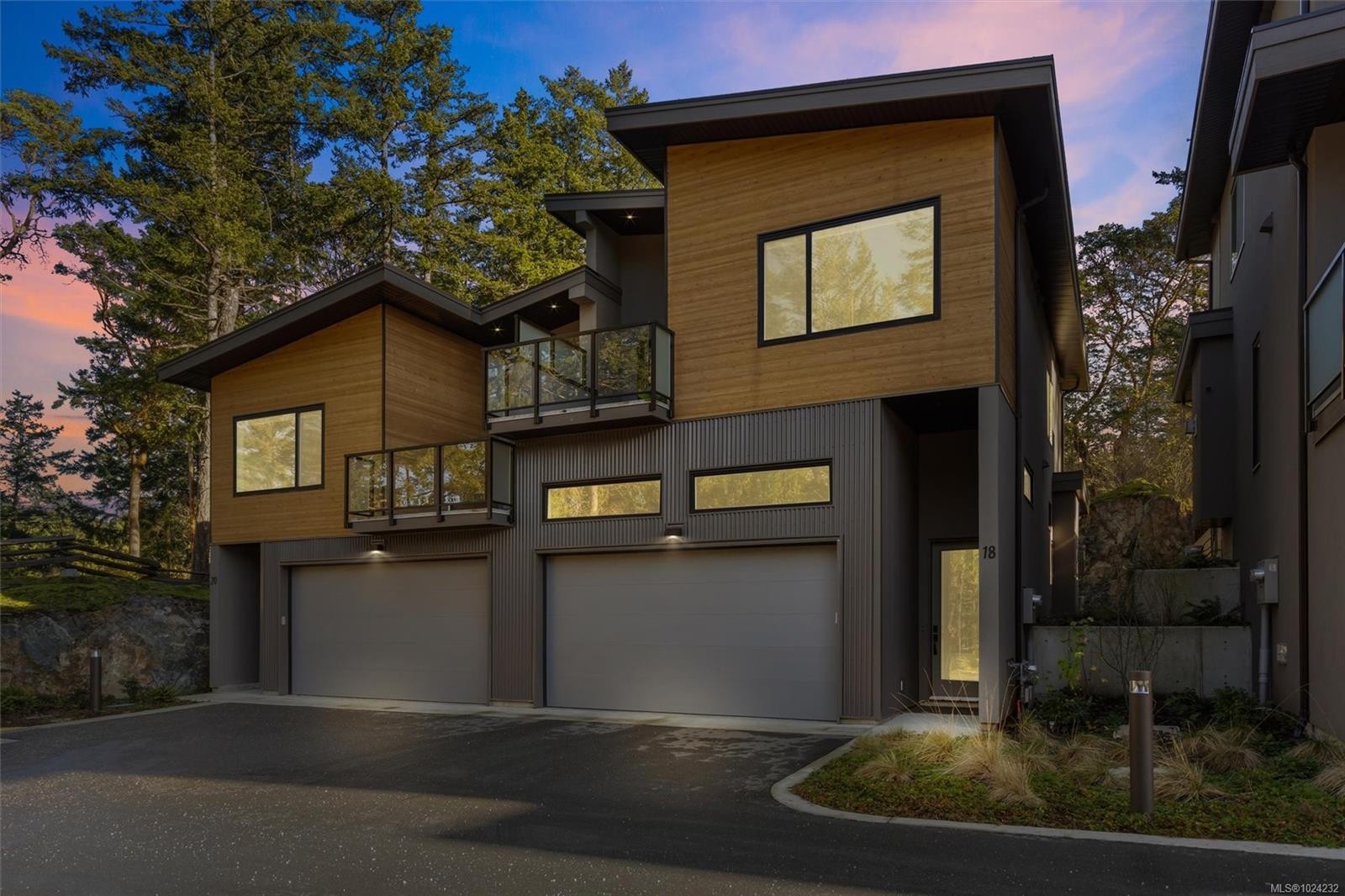 18-3921 Olympian Way, Colwood, BC