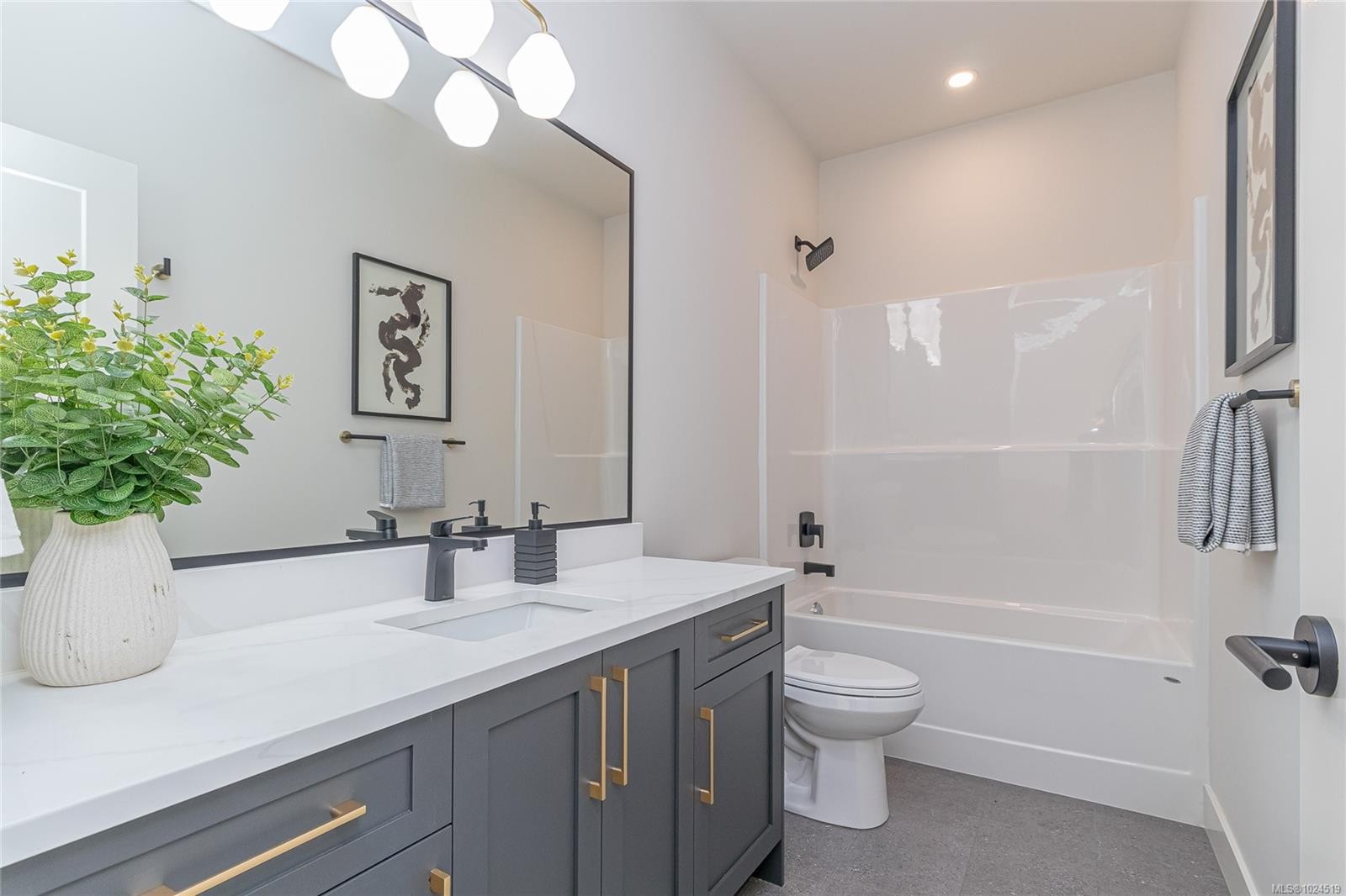 658 Wisteria Ridge, Langford, BC