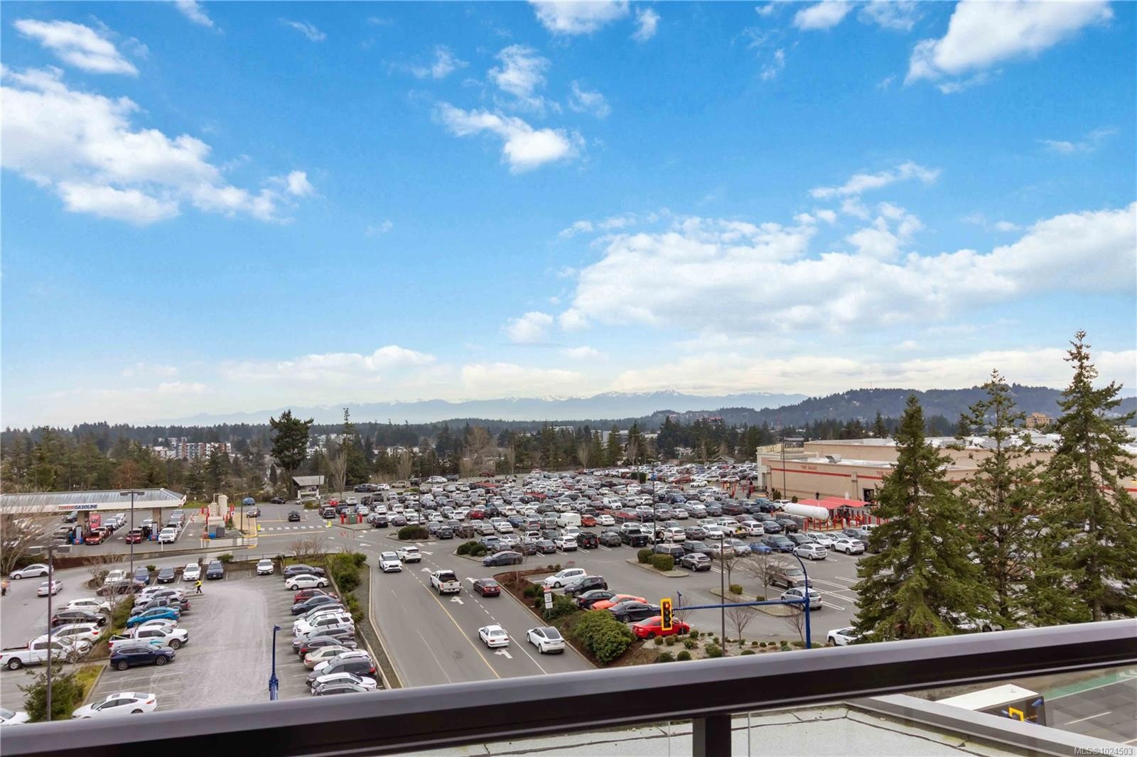 206-2469 Gateway Rd, Langford, BC - Outdoor With Balcony With View