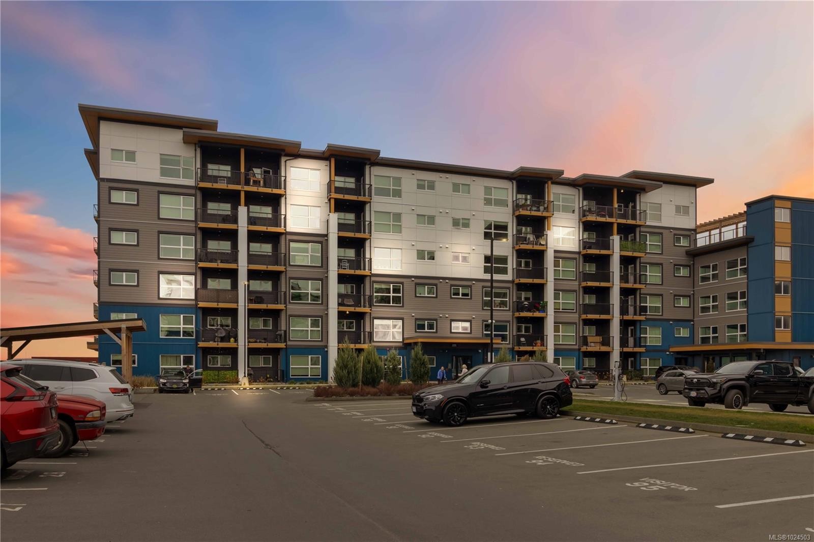 206-2469 Gateway Rd, Langford, BC - Outdoor With Balcony With Facade