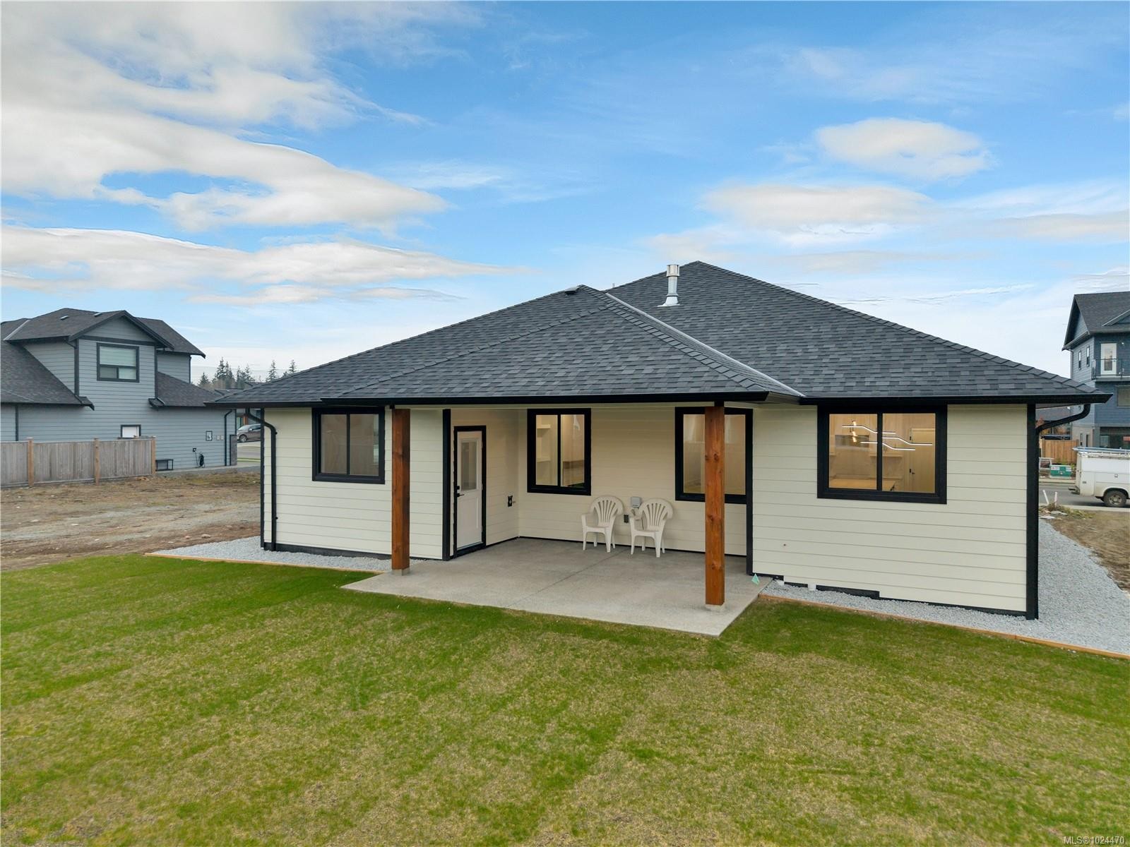 713 Beaver Creek Blvd, Campbell River, BC