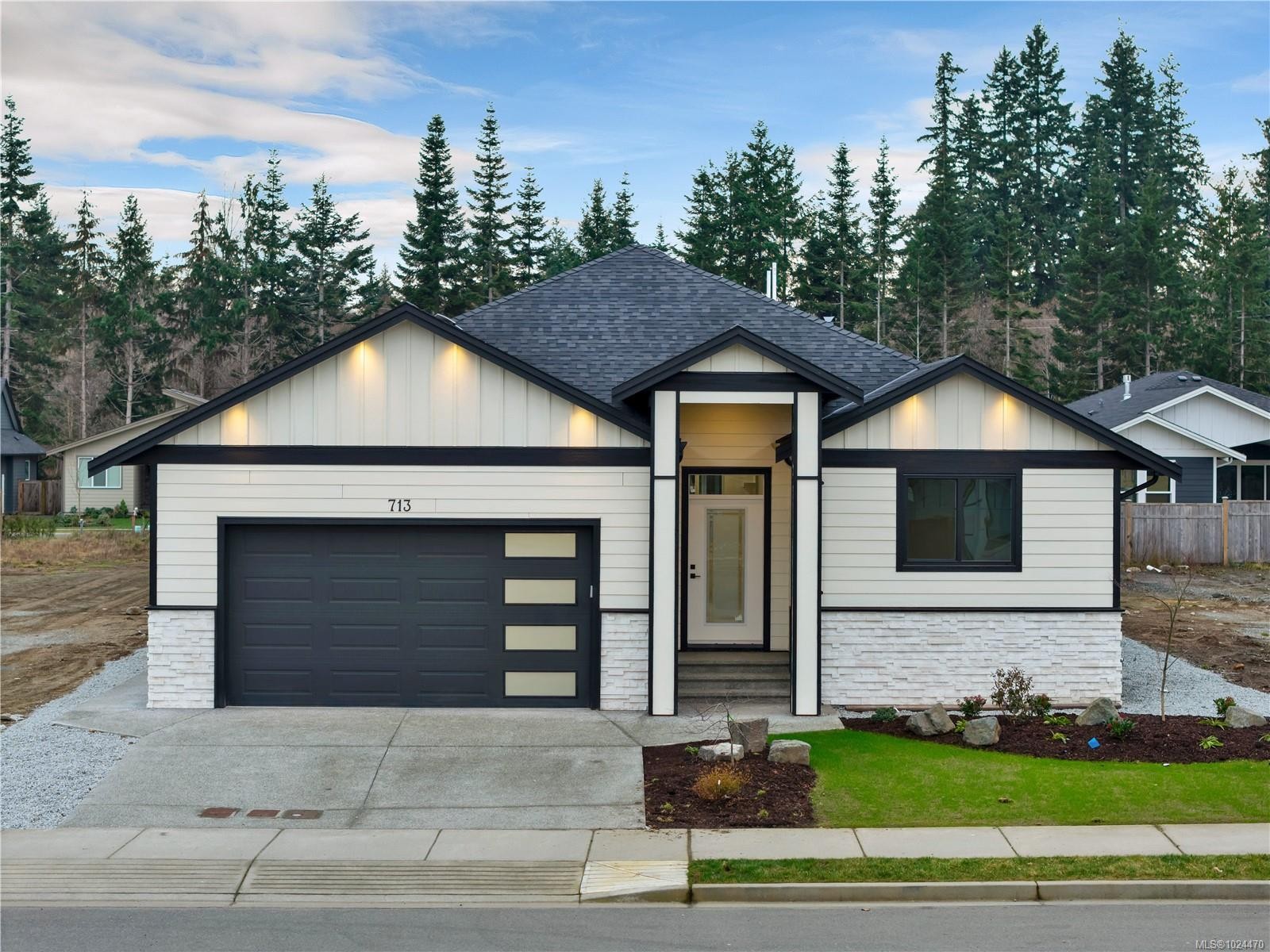 713 Beaver Creek Blvd, Campbell River, BC